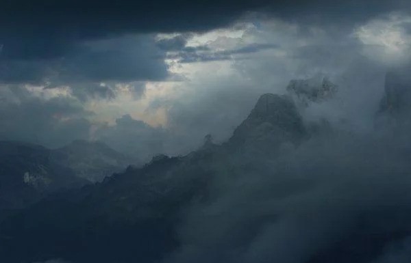 Royal Resort Gallery 1